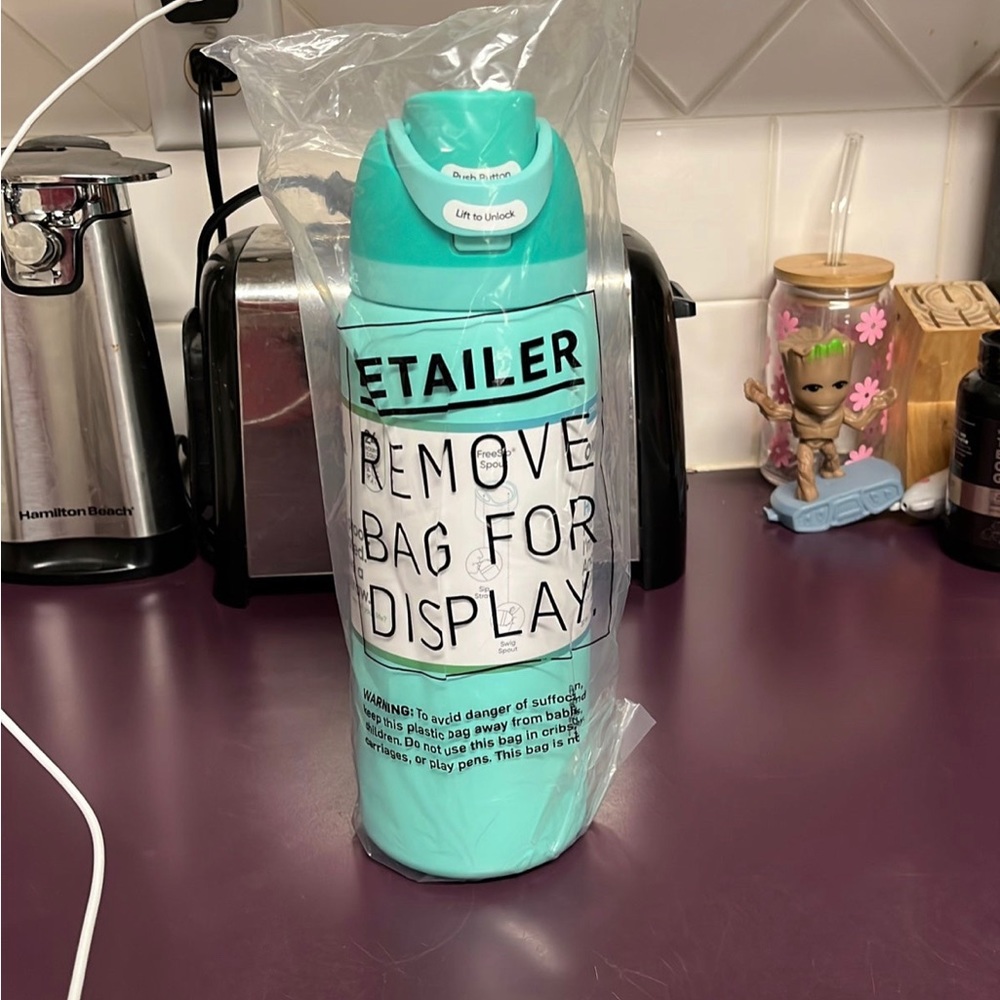 Nwt Owala 32oz Freeze the Day